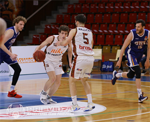 41. kolo SBL BC Prievidza - Spišskí Rytieri 69:96 (foto: Ladislav Szibilla)
