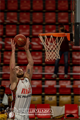 2. zápas BC Prievidza - Iskra Svit 98:82 (foto: Jakub Ruman)