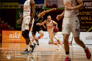 2. zápas BC Prievidza - Iskra Svit 98:82 (foto: Jakub Ruman)