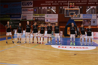 Alpe Adria Cup: BC PRIEVIDZA - BK Sluneta Ústí nad Labem 81:91 (Foto: Ladislav Szibilla)