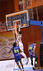 Alpe Adria Cup: BC PRIEVIDZA - BK Sluneta Ústí nad Labem 81:91 (Foto: Ladislav Szibilla)