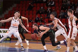 3. Kolo SBL BC Prievidza : MBK Handlová 72:73 (foto: Ladislav Szibilla)