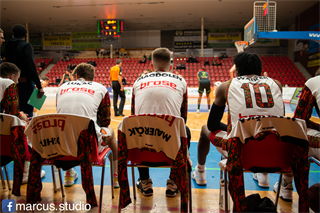 Alpe Adria Cup: BC Prievidza - KK Adra Oil Škrljevo 77:79 (Foto: Marcus Poliak)