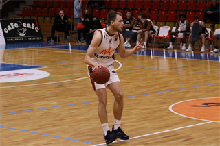 11. Kolo Niké SBL: BC Prievidza - Spišskí Rytieri 58:71 (foto: Ladislav Szibilla)