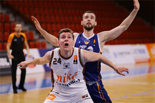 9. Kolo Niké SBL: BC Prievidza - BKM Lučenec 83:91 (foto: Ladislav Szibilla)