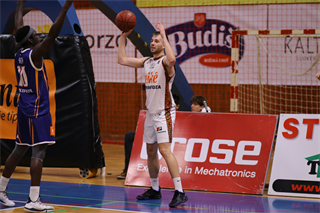 9. Kolo Niké SBL: BC Prievidza - BKM Lučenec 83:91 (foto: Ladislav Szibilla)