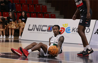 6. Kolo Niké SBL: BC Prievidza - BC Komárno 69:76 (foto: Ladislav Szibilla)	