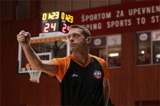 8. Kolo Niké SBL: BC Prievidza - BK Iskra Svit 76:86 (foto: Ladislav Szibilla)	
