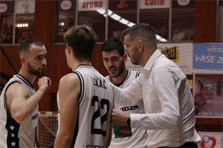 8. Kolo Niké SBL: BC Prievidza - BK Iskra Svit 76:86 (foto: Ladislav Szibilla)	