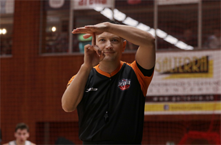 8. Kolo Niké SBL: BC Prievidza - BK Iskra Svit 76:86 (foto: Ladislav Szibilla)	