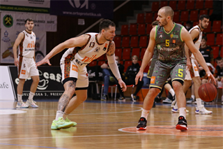 19. Kolo Niké SBL: BC Prievidza - Patrioti Levice 65:89 (foto: Ladislav Szibilla)