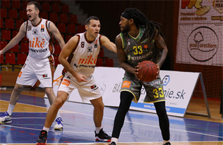 19. Kolo Niké SBL: BC Prievidza - Patrioti Levice 65:89 (foto: Ladislav Szibilla)