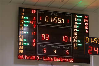 10. Kolo Niké SBL: MBK Handlová - BC Prievidza 93:101 (foto: Ladislav Szibilla)	