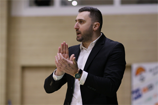 24. Kolo Niké SBL: MBK Handlová - BC Prievidza 75:79 (foto: Ladislav Szibilla)