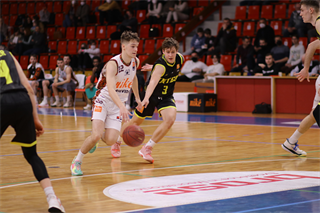 27. Kolo Niké SBL: BC Prievidza - Inter Bratislava 71:60 (foto: Ladislav Szibilla)
