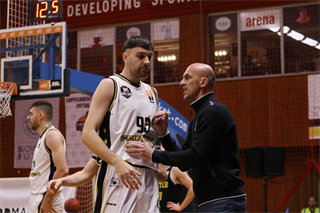 10. Kolo Niké SBL: BC Prievidza - Inter Bratislava 76:80 (foto: Ladislav Szibilla)