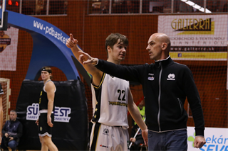 10. Kolo Niké SBL: BC Prievidza - Inter Bratislava 76:80 (foto: Ladislav Szibilla)