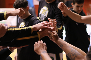 10. Kolo Niké SBL: BC Prievidza - Inter Bratislava 76:80 (foto: Ladislav Szibilla)