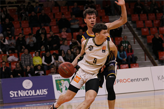 12. Kolo Niké SBL: BC Prievidza - Iskra Svit 91:75 (foto: Ladislav Szibilla)	