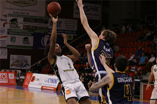 12. Kolo Niké SBL: BC Prievidza - Iskra Svit 91:75 (foto: Ladislav Szibilla)	
