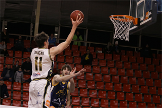 12. Kolo Niké SBL: BC Prievidza - Iskra Svit 91:75 (foto: Ladislav Szibilla)	