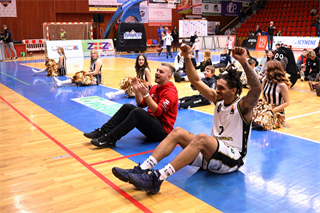 12. Kolo Niké SBL: BC Prievidza - Iskra Svit 91:75 (foto: Ladislav Szibilla)	