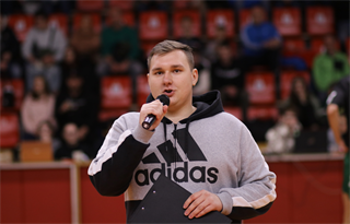 15. Kolo Niké SBL: BC Prievidza - MBK Handlová 79:70 (foto: Ladislav Szibilla)