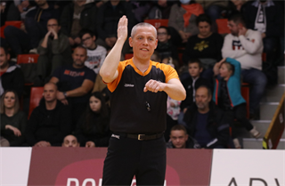 15. Kolo Niké SBL: BC Prievidza - MBK Handlová 79:70 (foto: Ladislav Szibilla)