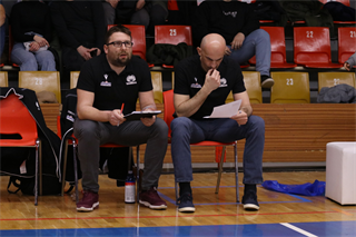 15. Kolo Niké SBL: BC Prievidza - MBK Handlová 79:70 (foto: Ladislav Szibilla)