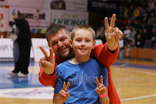 15. Kolo Niké SBL: BC Prievidza - MBK Handlová 79:70 (foto: Ladislav Szibilla)