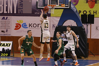 15. Kolo Niké SBL: BC Prievidza - MBK Handlová 79:70 (foto: Ladislav Szibilla)