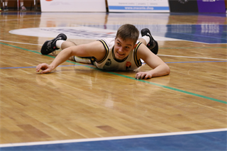 15. Kolo Niké SBL: BC Prievidza - MBK Handlová 79:70 (foto: Ladislav Szibilla)