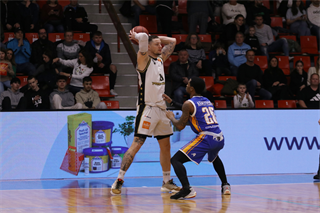 16. Kolo Niké SBL: BC Prievidza - BKM Lučenec 79:74 (foto: Ladislav Szibilla)