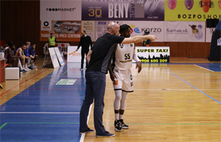 16. Kolo Niké SBL: BC Prievidza - BKM Lučenec 79:74 (foto: Ladislav Szibilla)
