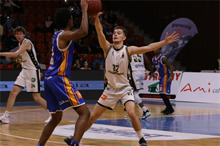 16. Kolo Niké SBL: BC Prievidza - BKM Lučenec 79:74 (foto: Ladislav Szibilla)