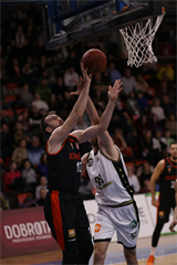 18. Kolo Niké SBL: BC Prievidza - BC Komárno 71:79 (foto: Ladislav Szibilla)