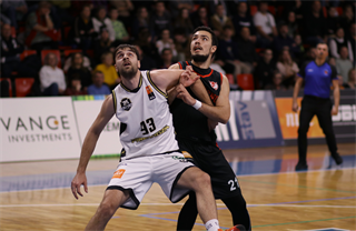 18. Kolo Niké SBL: BC Prievidza - BC Komárno 71:79 (foto: Ladislav Szibilla)