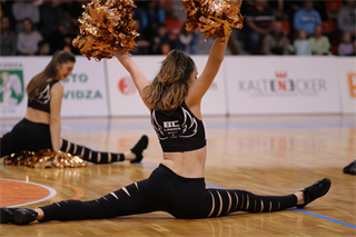 18. Kolo Niké SBL: BC Prievidza - BC Komárno 71:79 (foto: Ladislav Szibilla)