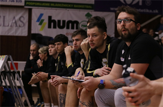 18. Kolo Niké SBL: BC Prievidza - BC Komárno 71:79 (foto: Ladislav Szibilla)