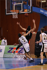 18. Kolo Niké SBL: BC Prievidza - BC Komárno 71:79 (foto: Ladislav Szibilla)