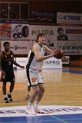 18. Kolo Niké SBL: BC Prievidza - BC Komárno 71:79 (foto: Ladislav Szibilla)