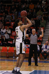 20. Kolo Niké SBL: BC Prievidza - Spišskí Rytieri 71:75 (foto: Ladislav Szibilla)