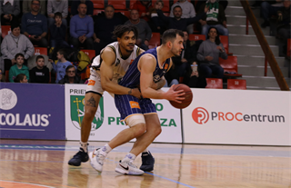 20. Kolo Niké SBL: BC Prievidza - Spišskí Rytieri 71:75 (foto: Ladislav Szibilla)