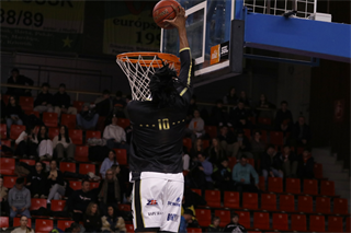 24. Kolo Niké SBL: BC Prievidza - Inter Bratislava 58:63 (foto: Ladislav Szibilla)	