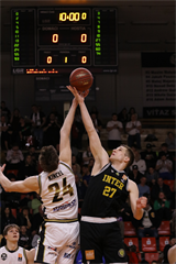 24. Kolo Niké SBL: BC Prievidza - Inter Bratislava 58:63 (foto: Ladislav Szibilla)	