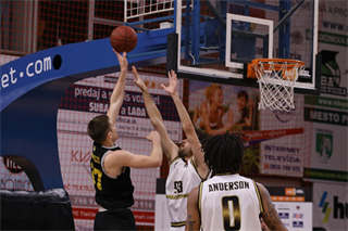 24. Kolo Niké SBL: BC Prievidza - Inter Bratislava 58:63 (foto: Ladislav Szibilla)	
