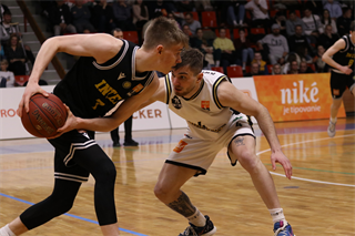 24. Kolo Niké SBL: BC Prievidza - Inter Bratislava 58:63 (foto: Ladislav Szibilla)	