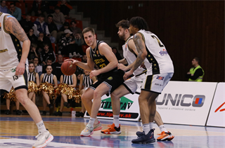 24. Kolo Niké SBL: BC Prievidza - Inter Bratislava 58:63 (foto: Ladislav Szibilla)	
