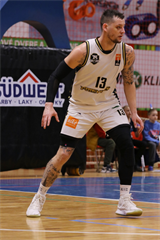 28. Kolo Niké SBL: BC Prievidza - Patrioti Levice 73:40 (foto: Ladislav Szibilla)