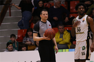 28. Kolo Niké SBL: BC Prievidza - Patrioti Levice 73:40 (foto: Ladislav Szibilla)